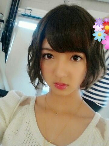 和田 まあや｜メンバーに向かってボールペンの ペン出すとこを当てて連打するのにハマ ってますＯ(≧∇≦)Ｏ（2014-08-10）｜19枚目