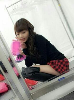 川村 真洋｜ワワワーーー★☆★☆ 今 日はデビュ一1周年 (/▽`)  ろってぃー（2013-02-22）｜2枚目