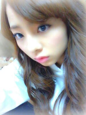 川村 真洋｜初めて肩こりにきくシールを貼っ てみた(*´ω`*)ノ  すっごいねぇ。 ろってぃ−（2013-05-11）