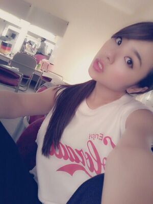 川村 真洋｜かずみん、あみ、ひな と  晩御飯 (〃∨〃)いやぁ〜  色々と本当に楽しかったよ)))   ろってぃ−（2013-06-08）