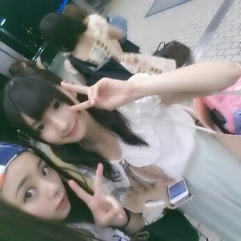 川村 真洋｜さゆにゃん♪との写メ久々やねぇ 〜(  ＾∀＾) ろってぃ-（2013-08-04）｜2枚目