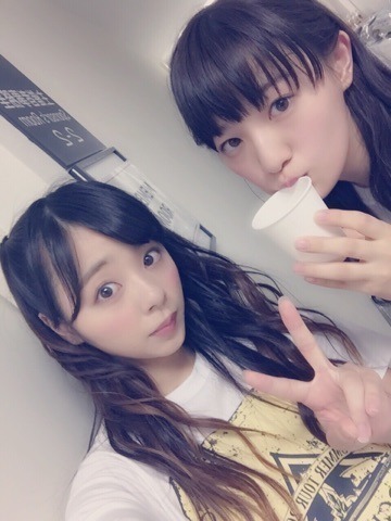 川村 真洋｜メンバーとの写真た っぷりぃ～♡  まひろ．（2015-08-23）｜4枚目