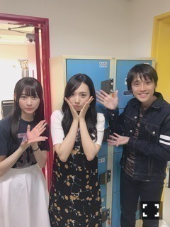 新内 眞衣｜黄色のギンガムチェック（2018-05-23）｜2枚目