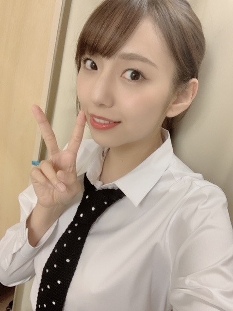 新内 眞衣｜あのドアを出ると（2021-03-20）｜3枚目