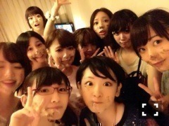 白石 麻衣｜離陸は怖いです(o^_^o)（2013-08-25）｜2枚目