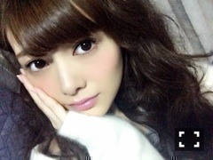 白石 麻衣｜日の光(o^_^o)（2013-12-05）｜3枚目