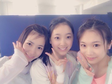 秋元 真夏｜大切なヽ(｡･ω･) ﾉﾞ230（2014-03-11）｜4枚目