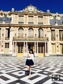 秋元 真夏｜まなったん in Paris( 。-ω-)264（2014-07-05）｜13枚目