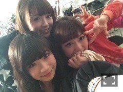 秋元 真夏｜黒石さんおめでとう (∩^ω^∩)278（2014-08-20）｜2枚目