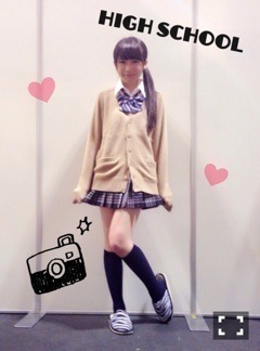 秋元 真夏｜ぐわぁーーーーって 言いたい気分ヽ(｡ ･ω･)ﾉﾞ287（2014-09-22）｜5枚目