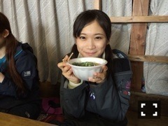 秋元 真夏｜富士山選抜(∩^ω^∩) 292（2014-10-06）｜6枚目