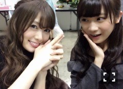 秋元 真夏｜2期生に囲まれるヽ( ｡･ω･｡)ﾉ325（2015-02-11）｜11枚目