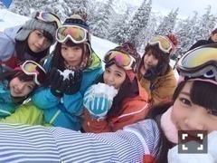 秋元 真夏｜私だって...(*`･ω･ ´)326（2015-02-14）｜8枚目