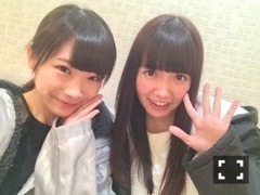 秋元 真夏｜意外に似てる∩^ω^ ∩329（2015-02-25）｜3枚目