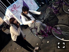 秋元 真夏｜意外に似てる∩^ω^ ∩329（2015-02-25）｜6枚目