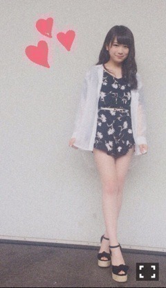 秋元 真夏｜かすみ草(∩^ω^∩)353（2015-06-18）｜2枚目