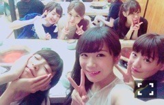秋元 真夏｜愛がギュッと(∩^ω^ ∩)369（2015-09-06）｜4枚目