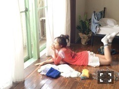 秋元 真夏｜裸足娘ヽ(｡･ω･｡ )ﾉ380（2015-10-17）｜3枚目