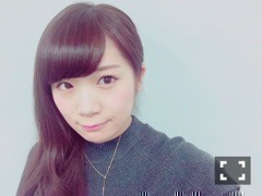 秋元 真夏｜むぁぬぁつ/(｡･ω ･｡)\392（2015-12-02）｜2枚目