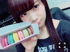 秋元 真夏｜いまさらながらのvalentine kiss ヽ(｡･ω･｡)ﾉ409（2016-02-19）｜2枚目