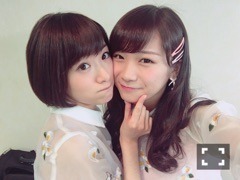 秋元 真夏｜広い空ヽ(｡･ω･｡)ﾉ422（2016-04-16）｜2枚目