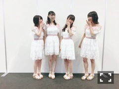 秋元 真夏｜夏になってほしいヽ(｡･ω･｡)ﾉ489（2017-01-21）｜4枚目