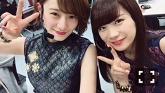 秋元 真夏｜ハート型(｡･ω･)ﾉﾞ497（2017-03-12）｜2枚目