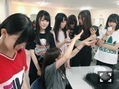 秋元 真夏｜#ナース服 ヽ(｡･ω･｡)ﾉ 532（2017-10-22）
