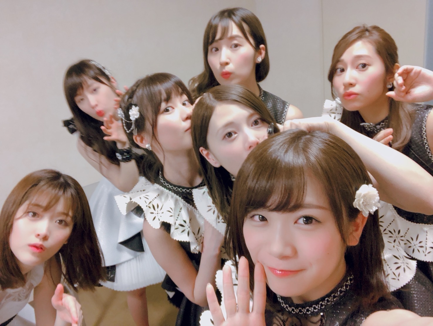秋元 真夏｜ほかほかdayヽ(｡･ω･｡)ﾉ551（2018-04-03）｜2枚目