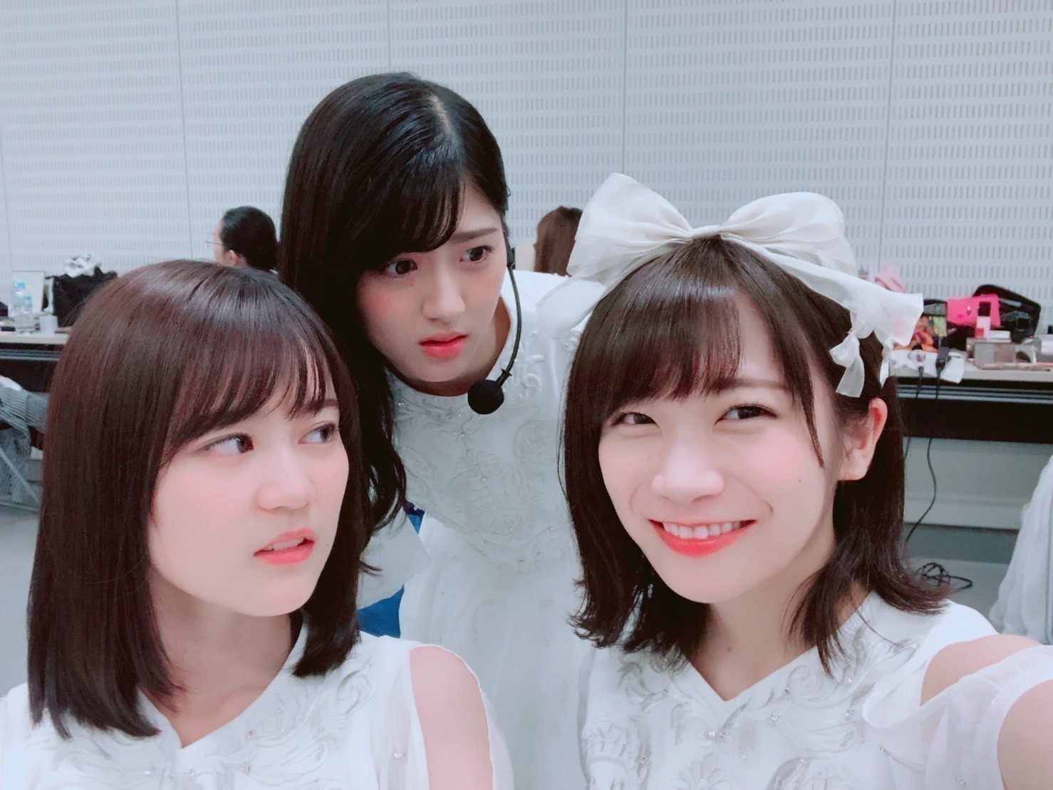 秋元 真夏｜ぞろめヽ(｡･ω･｡)ﾉ555（2018-04-28）｜2枚目
