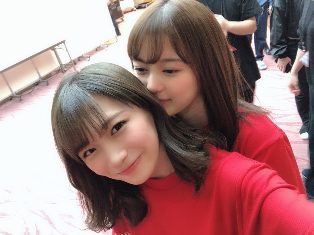 秋元 真夏｜靴飛ばしヽ(｡･ω･｡)ﾉ580（2019-03-20）｜4枚目