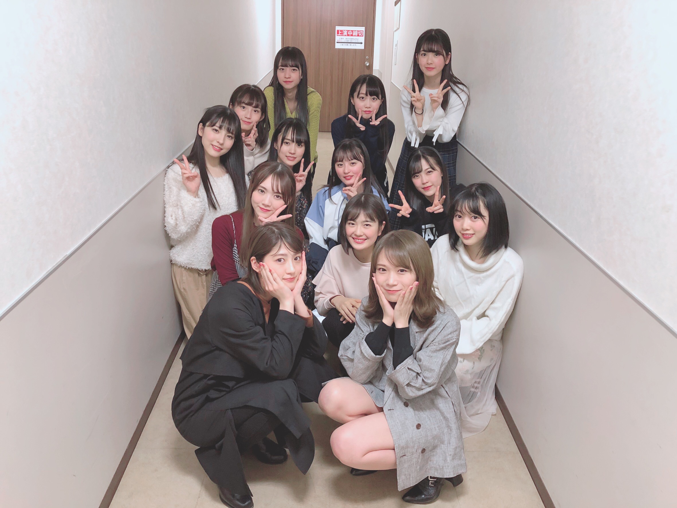 秋元 真夏｜#ファンタ坂学園 (｡･ω･｡)584（2019-04-22）｜3枚目