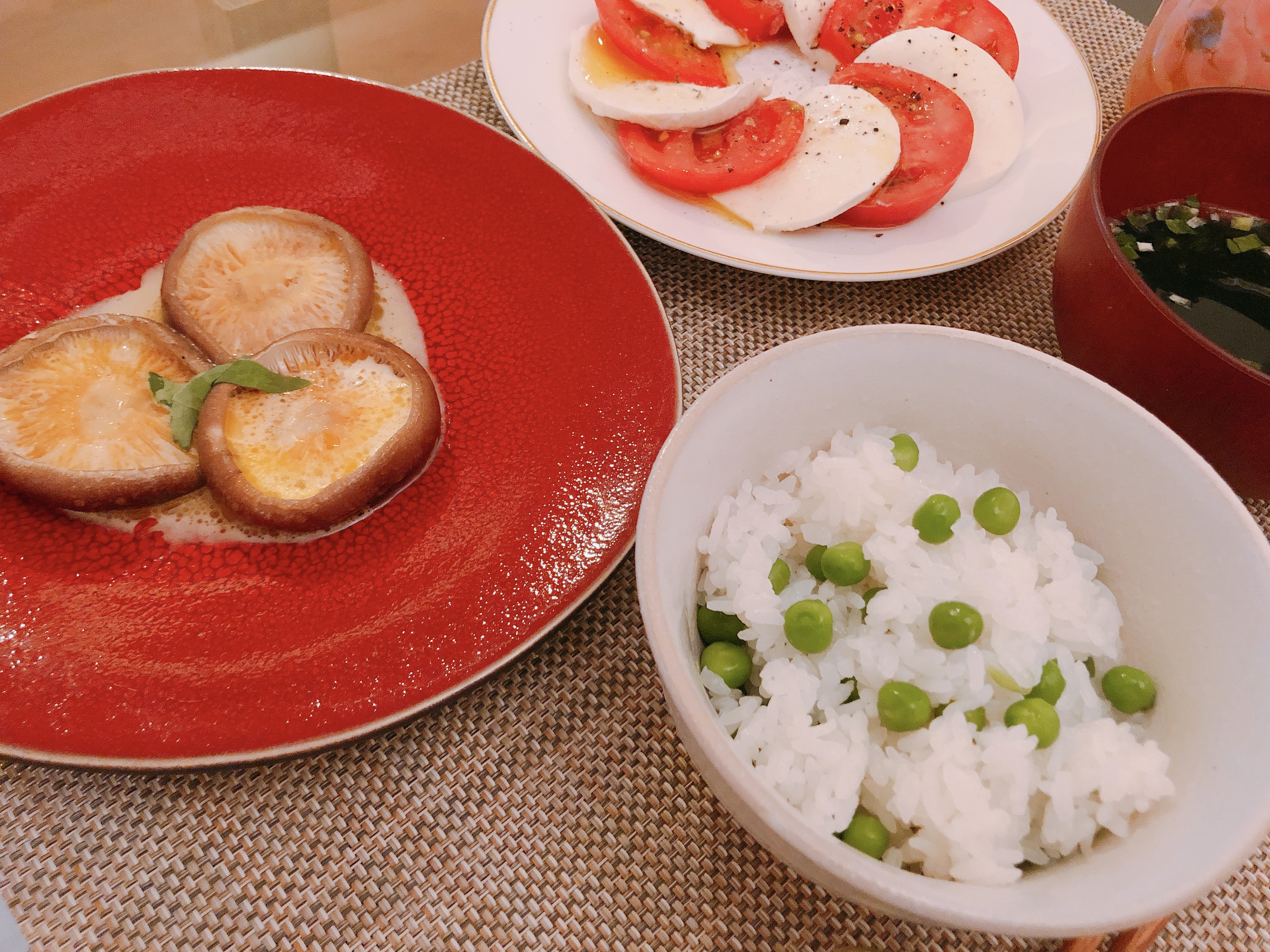 秋元 真夏｜いくたと焼肉ヽ(｡･ω･｡)ﾉ586（2019-05-24）｜2枚目