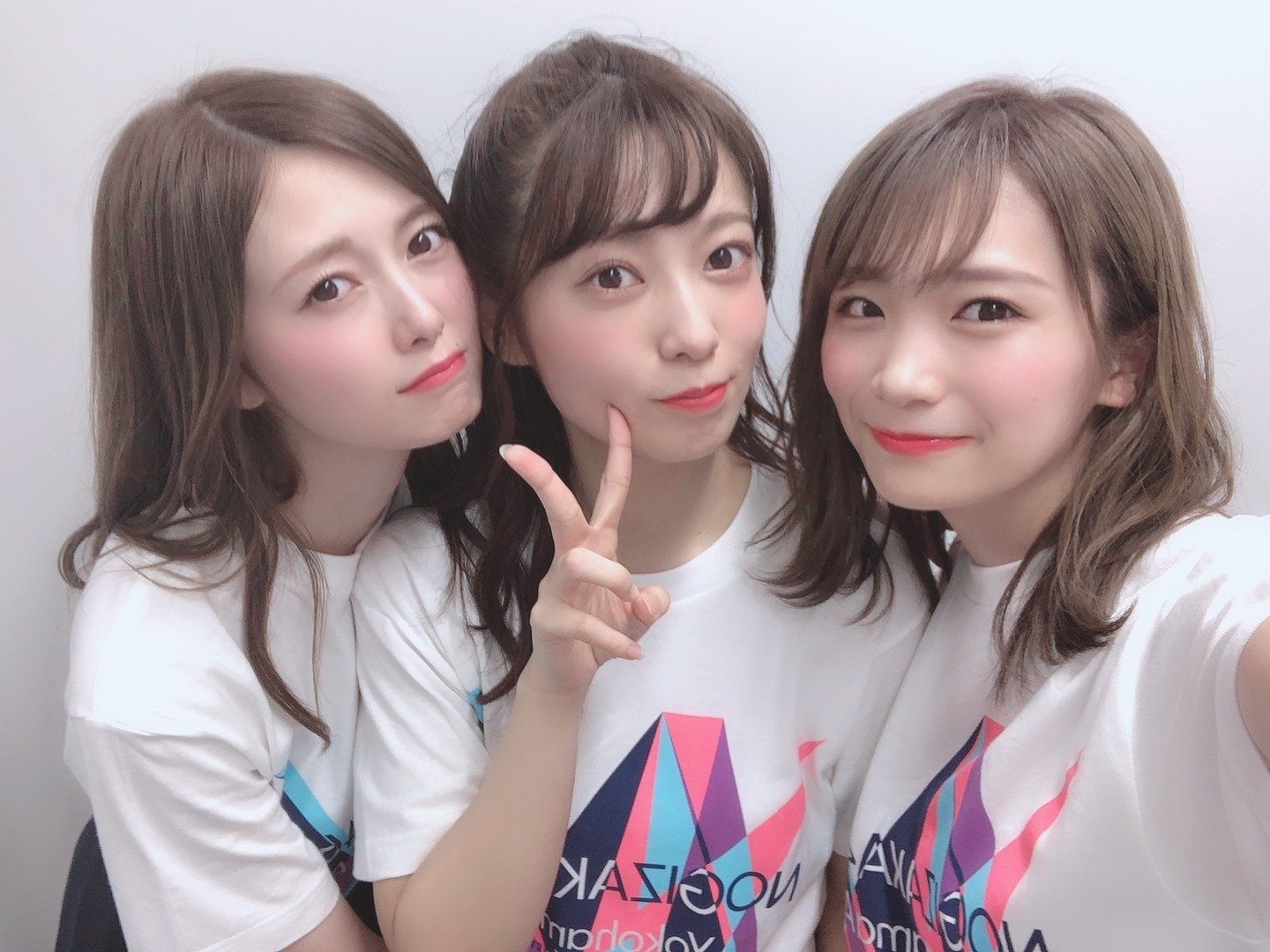 秋元 真夏｜Sing Out!発売ヽ(｡･ω･｡)ﾉ588（2019-05-29）
