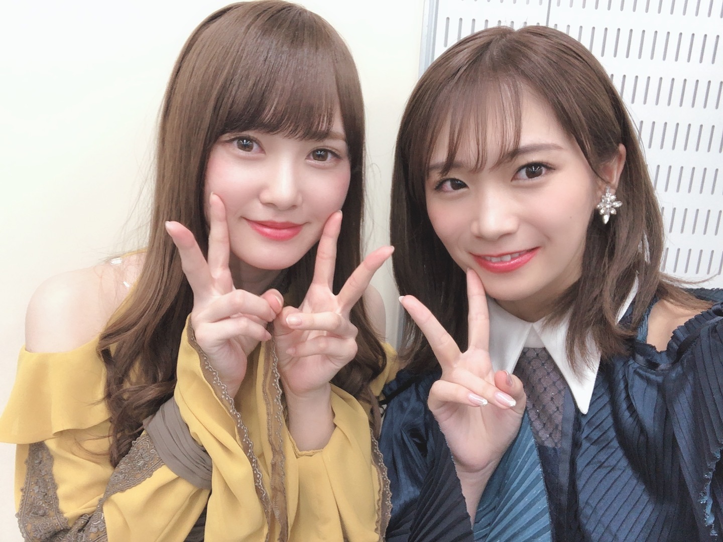 秋元 真夏｜3坂道ヽ(｡･ω･｡)ﾉ600（2019-11-16）｜2枚目