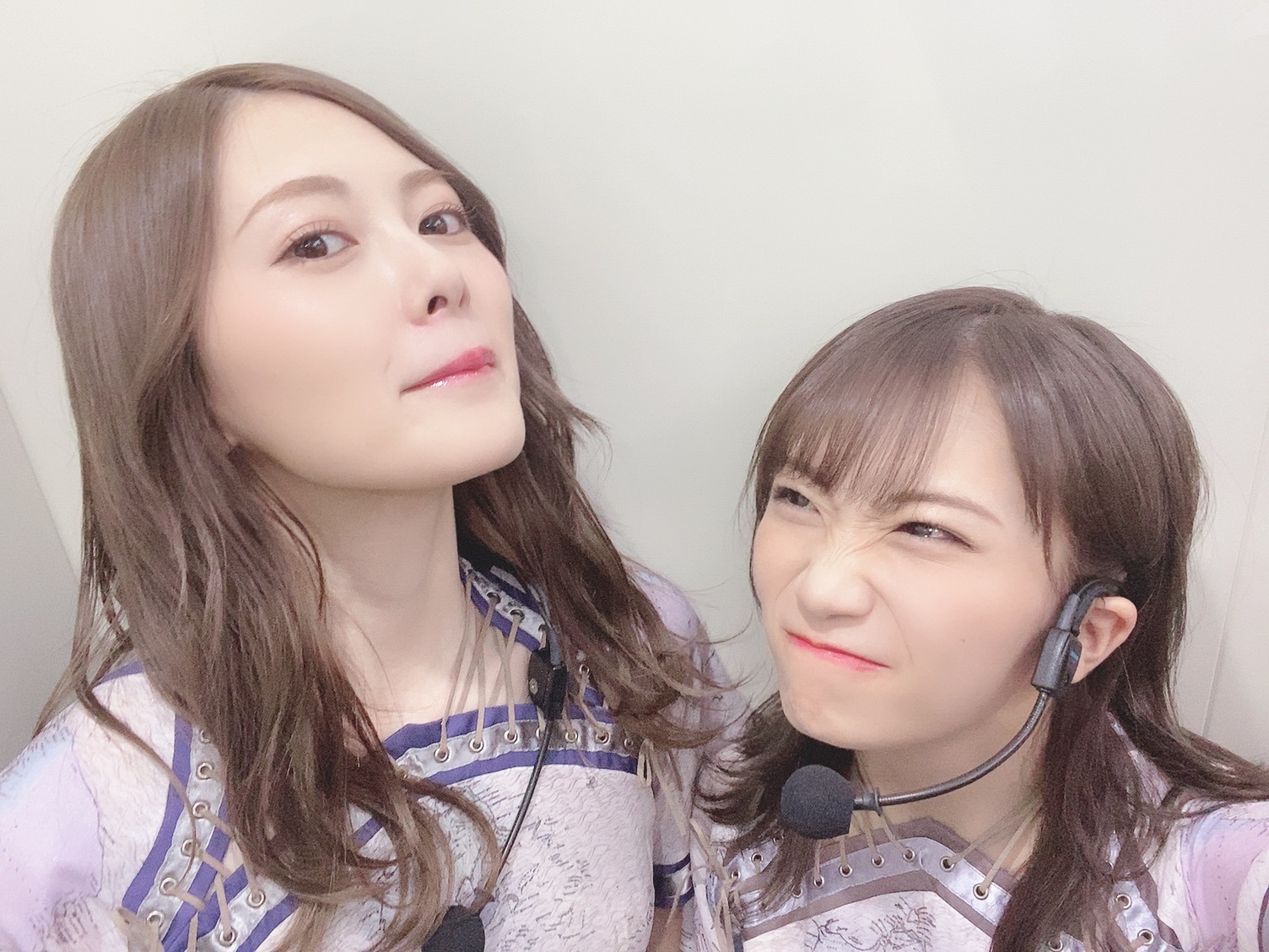 秋元 真夏｜双子のお姉ちゃんヽ(｡･ω･｡)ﾉ603（2020-01-09）｜5枚目