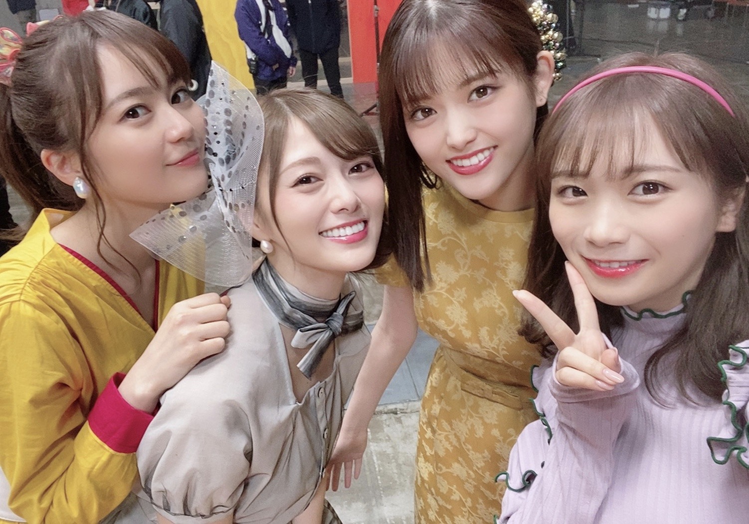 秋元 真夏｜ひねくれ3ヽ(｡･ω･｡)ﾉ606（2020-03-19）｜3枚目
