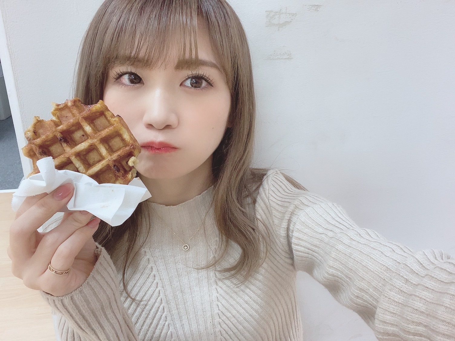 秋元 真夏｜めでたいヽ(｡･ω･｡)ﾉ614（2020-11-20）
