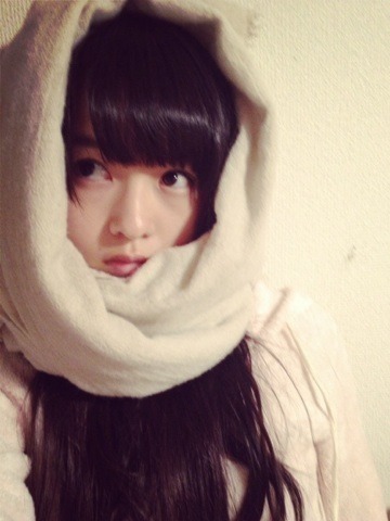 伊藤 万理華｜無類の緑好きですか らとか言ってみる。 527回目（2013-12-21）｜3枚目
