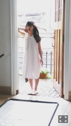 伊藤 万理華｜ミルクチョコ眼鏡。 639回目（2015-04-30）｜4枚目