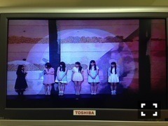 堀 未央奈｜2013年（2013-12-30）｜4枚目