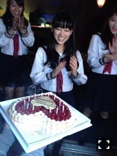 堀 未央奈｜2013年（2013-12-31）｜3枚目