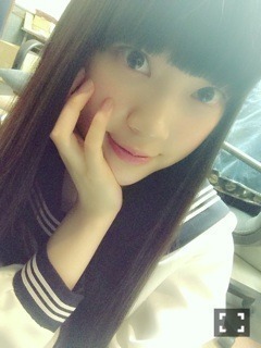 堀 未央奈｜赤と白の融合体（2014-11-20）｜4枚目