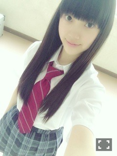 堀 未央奈｜赤と白の融合体（2014-11-20）｜10枚目