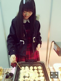 堀 未央奈｜かまって度合い75%で しょ（2015-02-26）｜13枚目