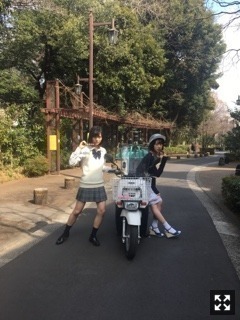 堀 未央奈｜ぽんぽんいたい（2017-04-27）｜5枚目