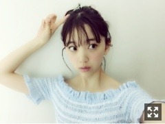 堀 未央奈｜秋の匂い（2017-09-02）｜4枚目