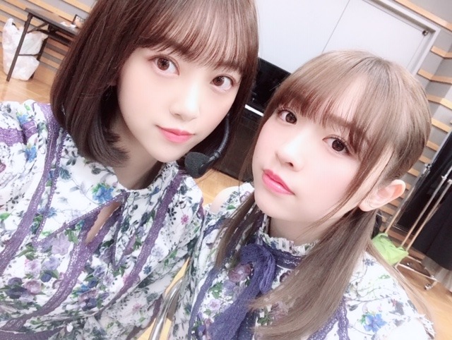 堀 未央奈｜頭の上に手（2019-05-27）｜3枚目