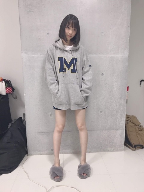 堀 未央奈｜自分の服から家の柔軟剤の香りがして安心する瞬間（2019-12-01）｜3枚目