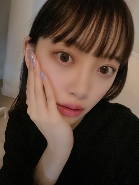 堀 未央奈｜雲がもくもくしていました（2020-01-31）｜2枚目
